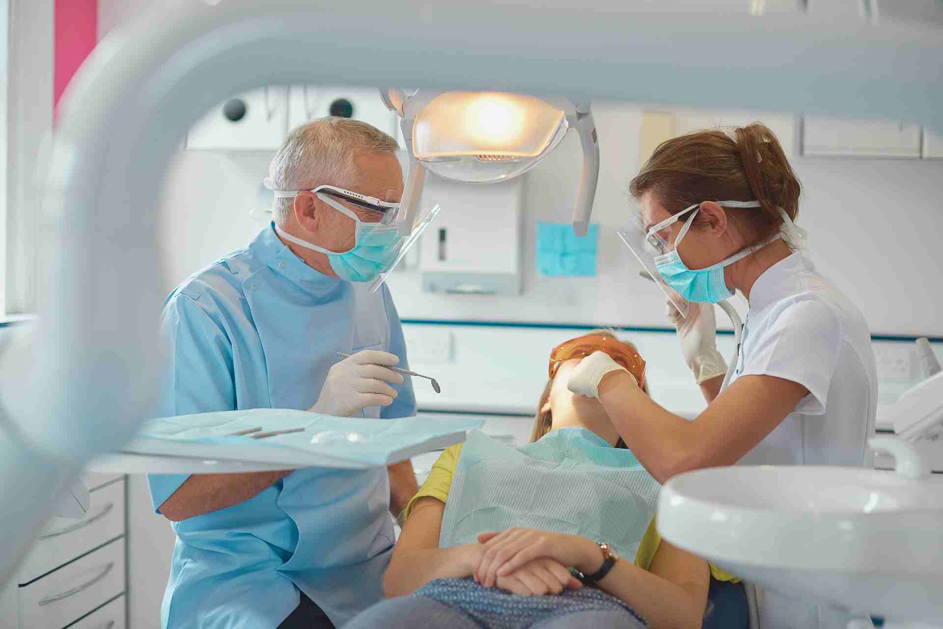 Dentist in Crestwood, KY